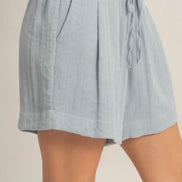 Drawstring Pleated Shorts