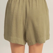 Drawstring Pleated Shorts