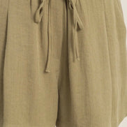 Drawstring Pleated Shorts
