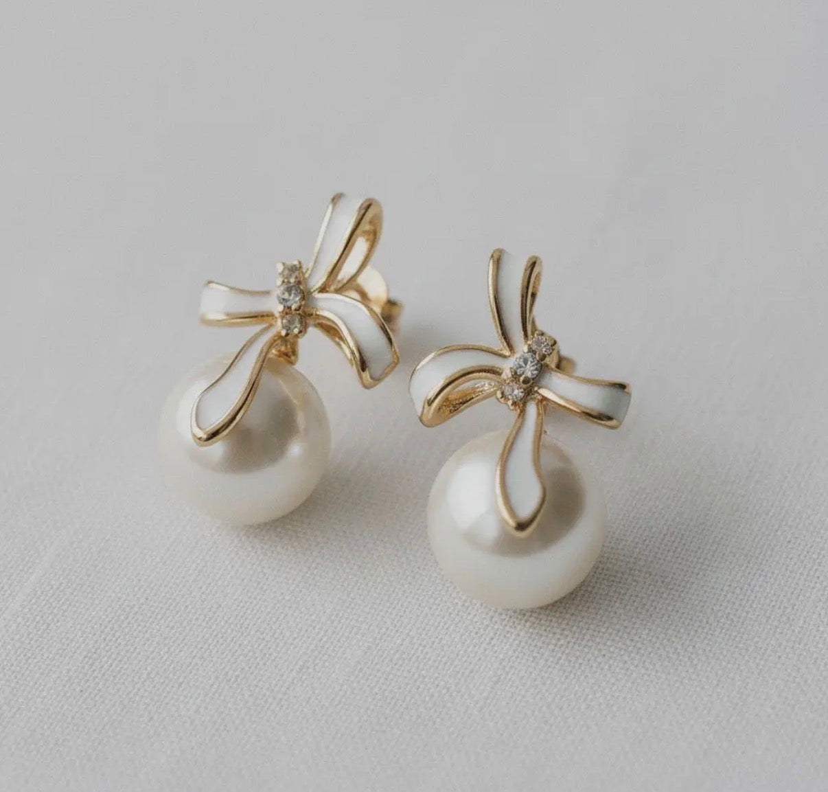 Pearl Bowknot Earrings