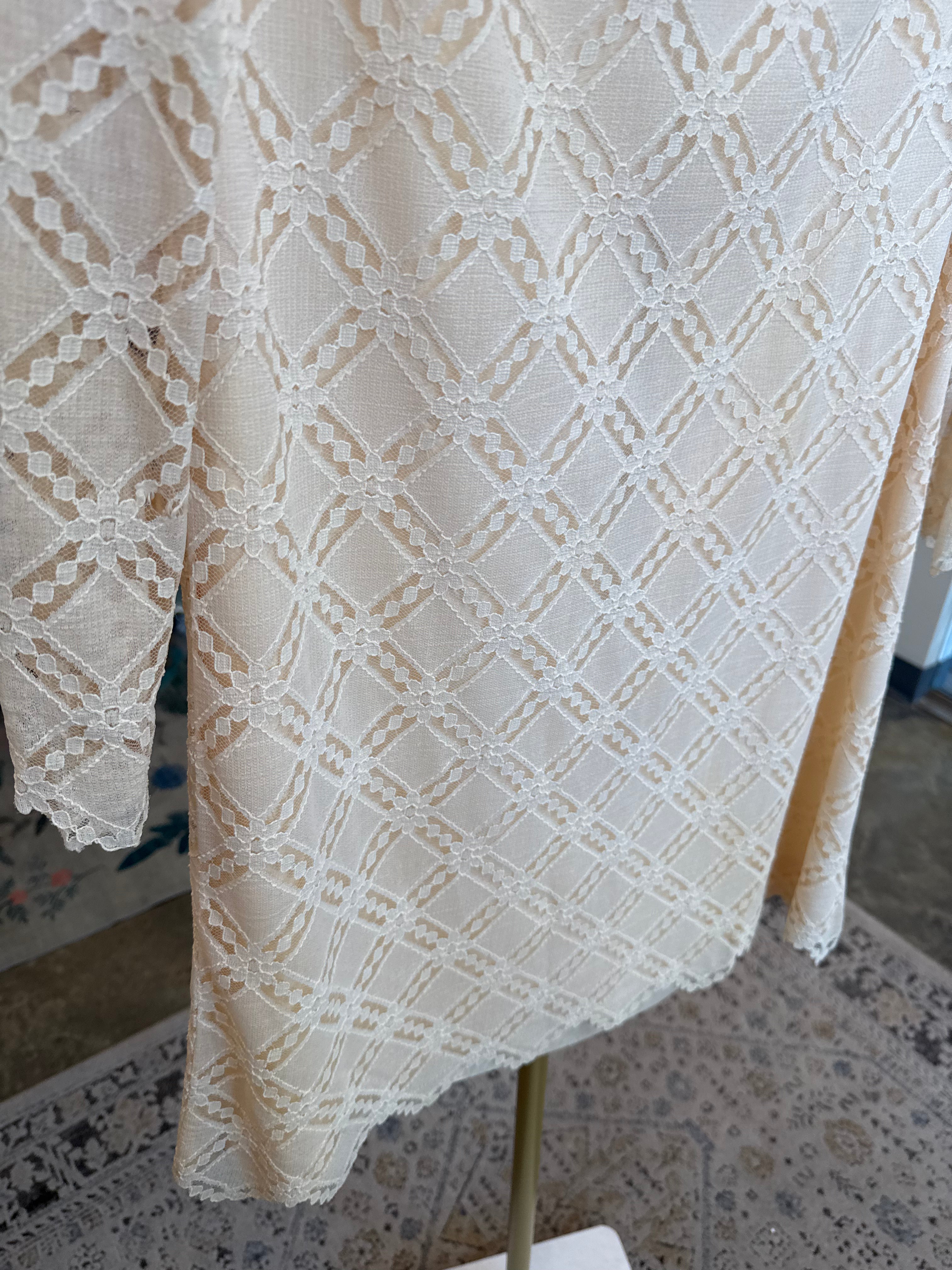Vintage Lace Ricci Mini
