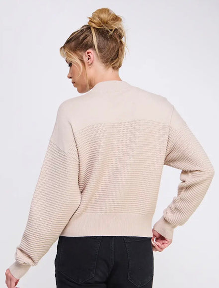 Essential Halfzip