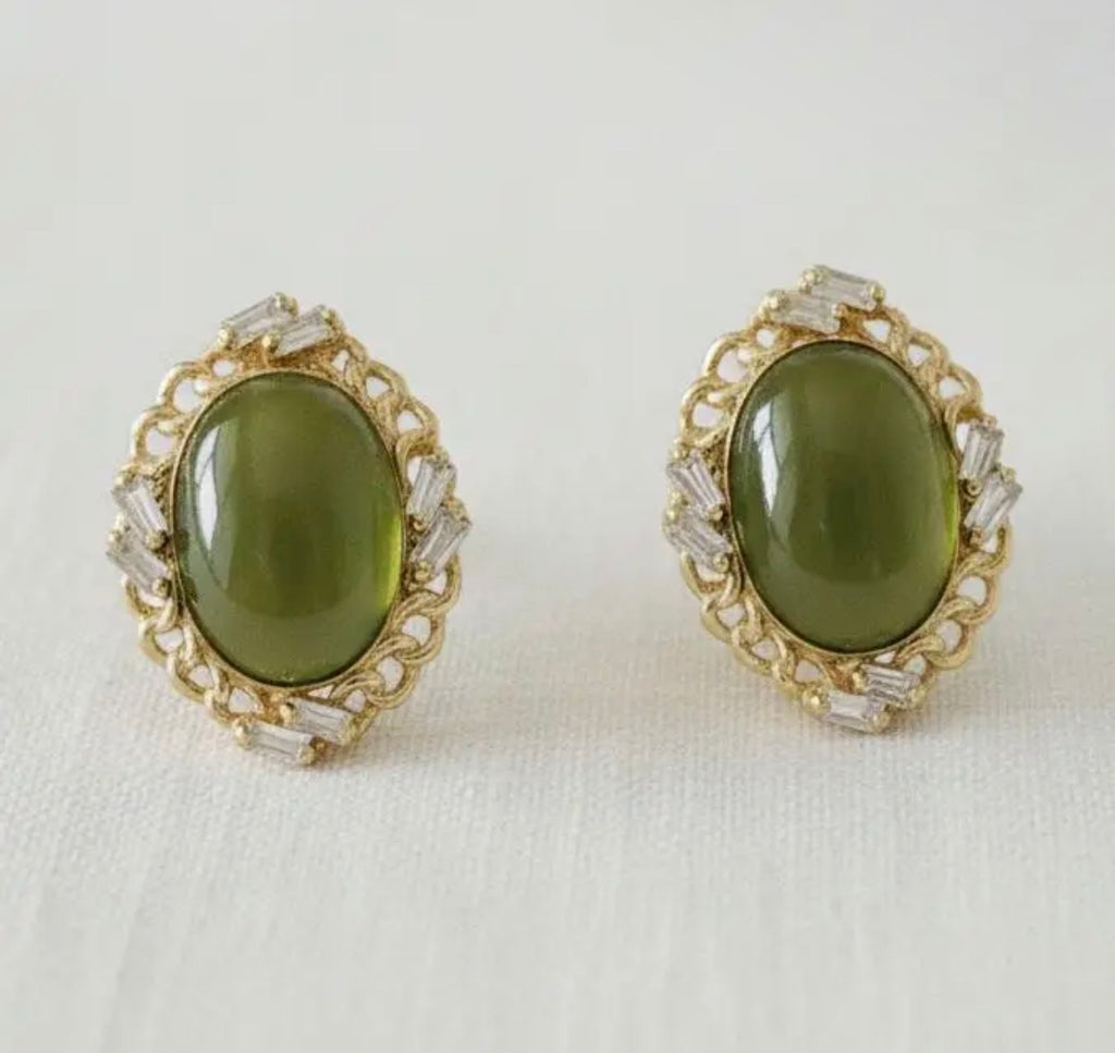 Cats Eye Studs